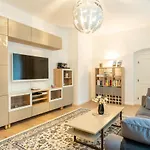 Hollenstein Apartman